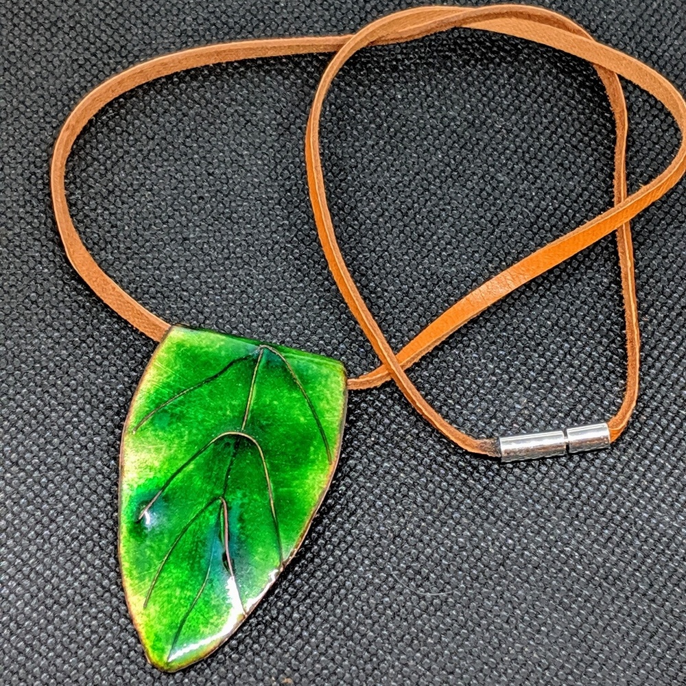 Green Vitreous Enamel Leaf Pendant Necklace